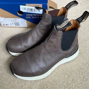 Blundstone active boots